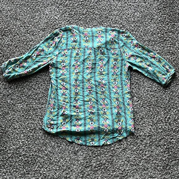 Matilda Jane Blouse Womens Medium Blue Floral w/Button Up Front 3/4 Sleeve - Picture 4 of 7